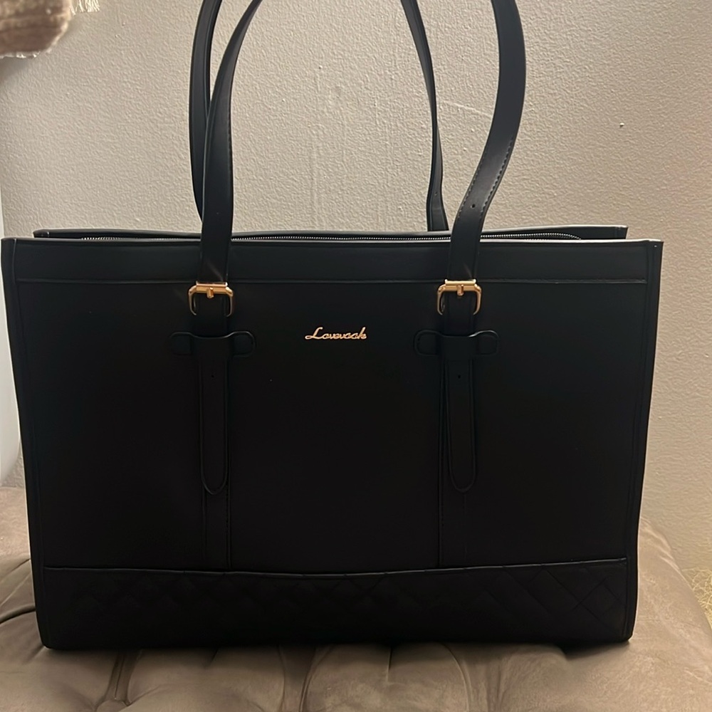 Black purse